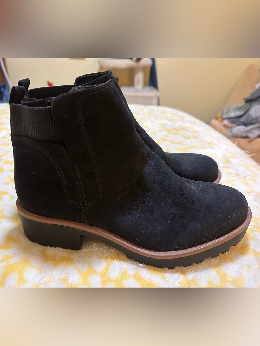 Black Chelsea style heeled boot 7